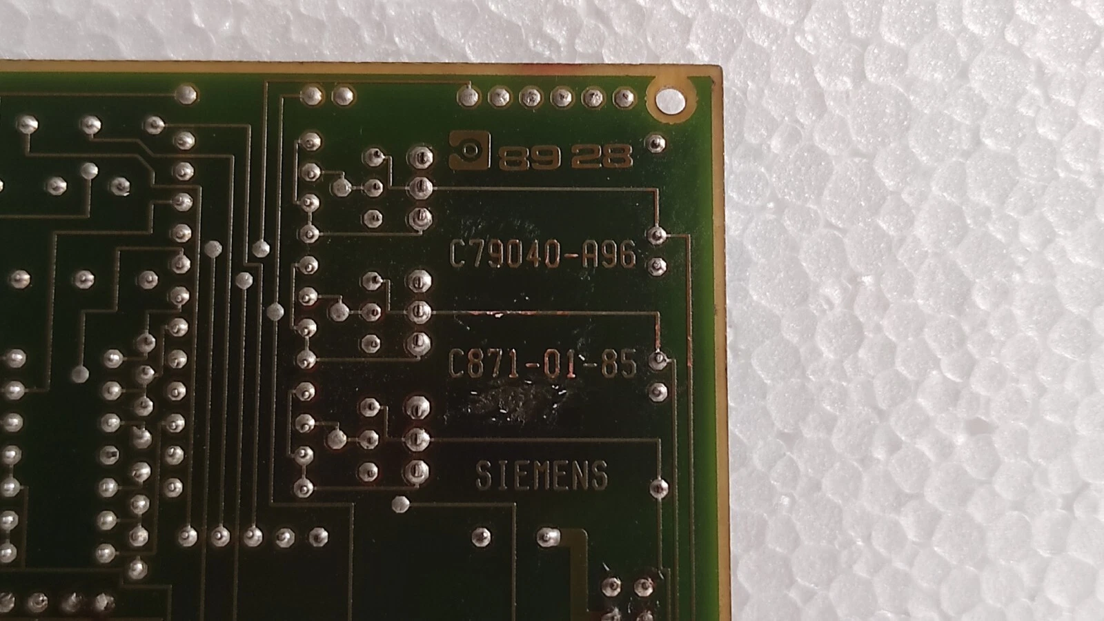 admin/uploads/uploads/Siemens  C79651-A3210-A93 PCB Board_2.webp